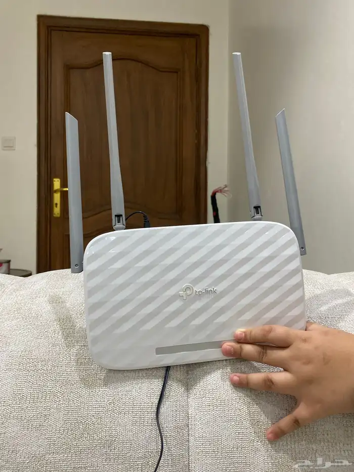 للبيع جهاز تقويه شبكة النت 0