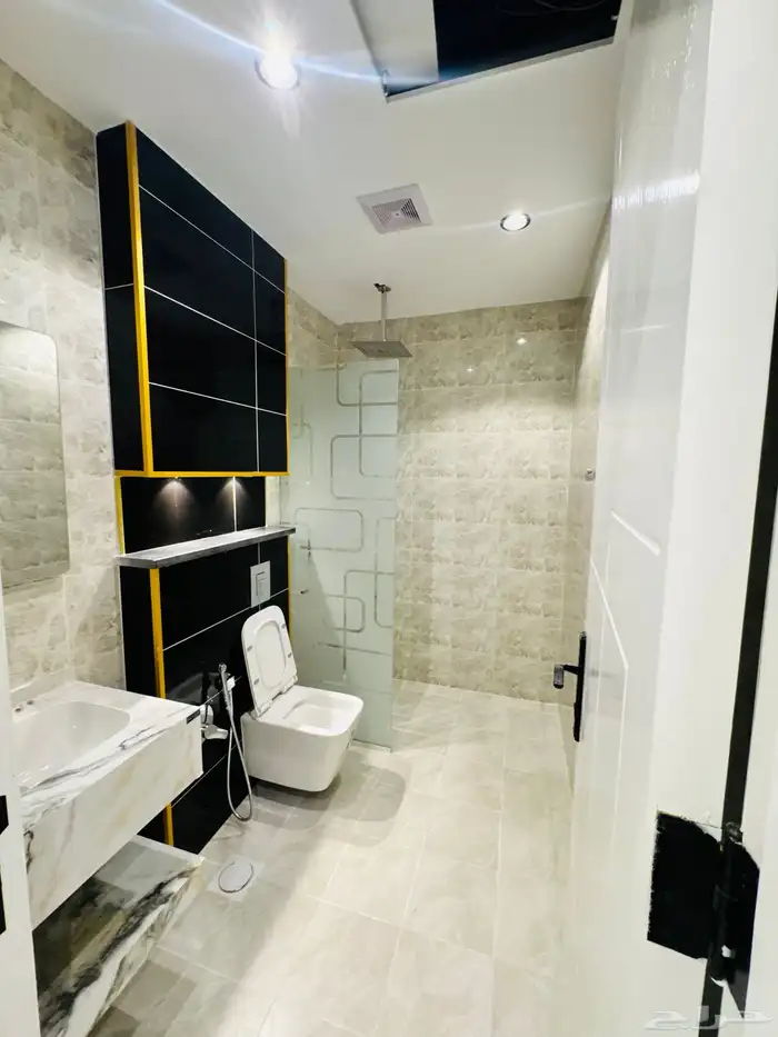 دور للبيع في عمارة حي الاخضر بتبوك تشطيب فخم 28