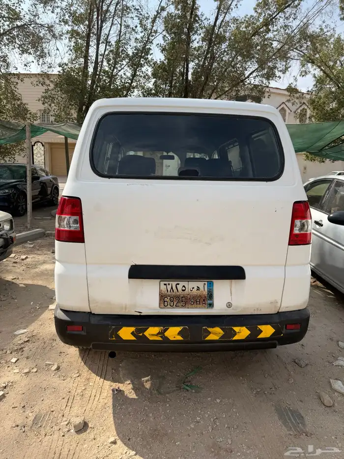 ثلاثه باقات سوزوكي اثنين 2011واحد 2013 4