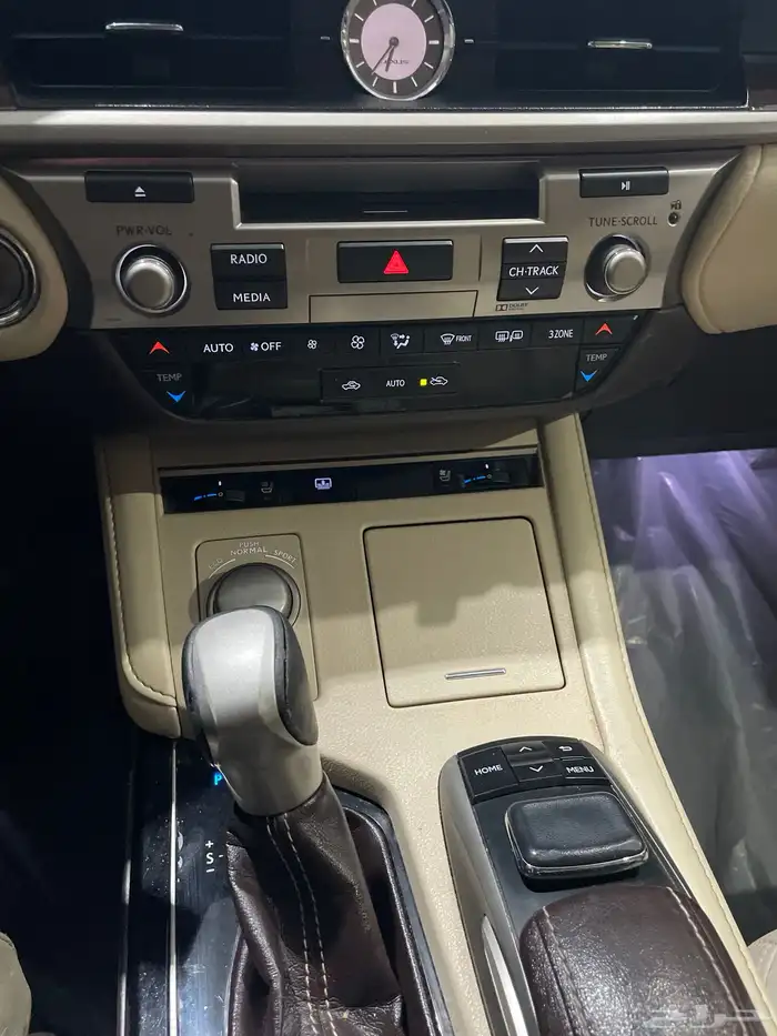 لكزس ES 350 2017 سقف بانوراما نقاط عمياء 28