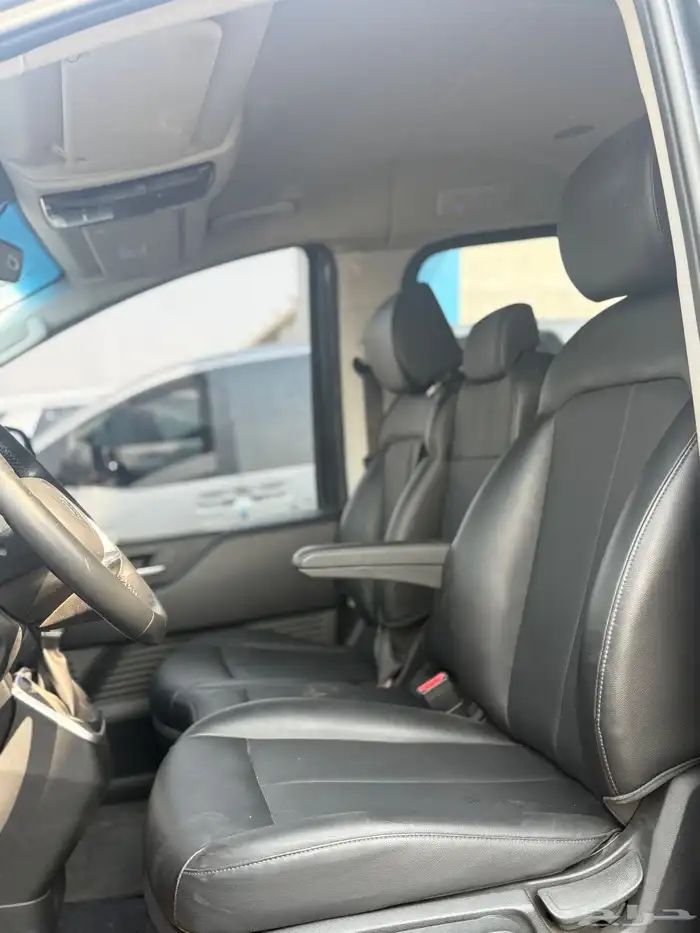 هونداي استاريا 2022 ديزل 11 راكب 7