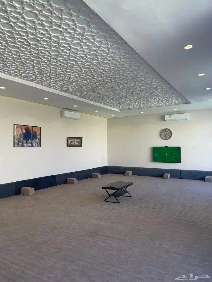 للإيجار استراحة كبيرة فخمة في الطائف متاحة عيد الفطر 8