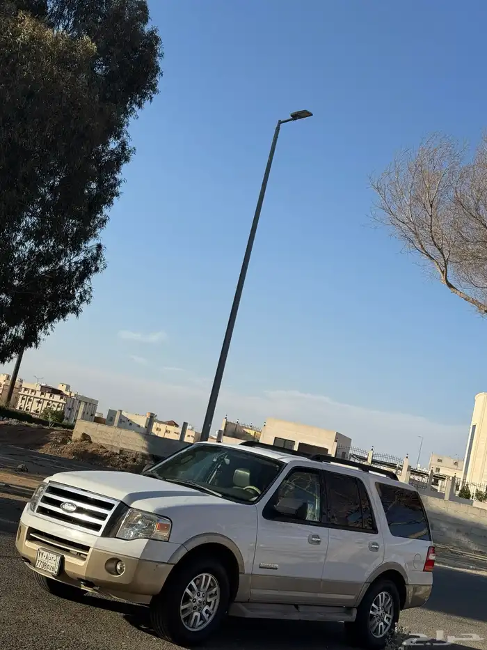 فورد اكسبديشن فل كامل 4