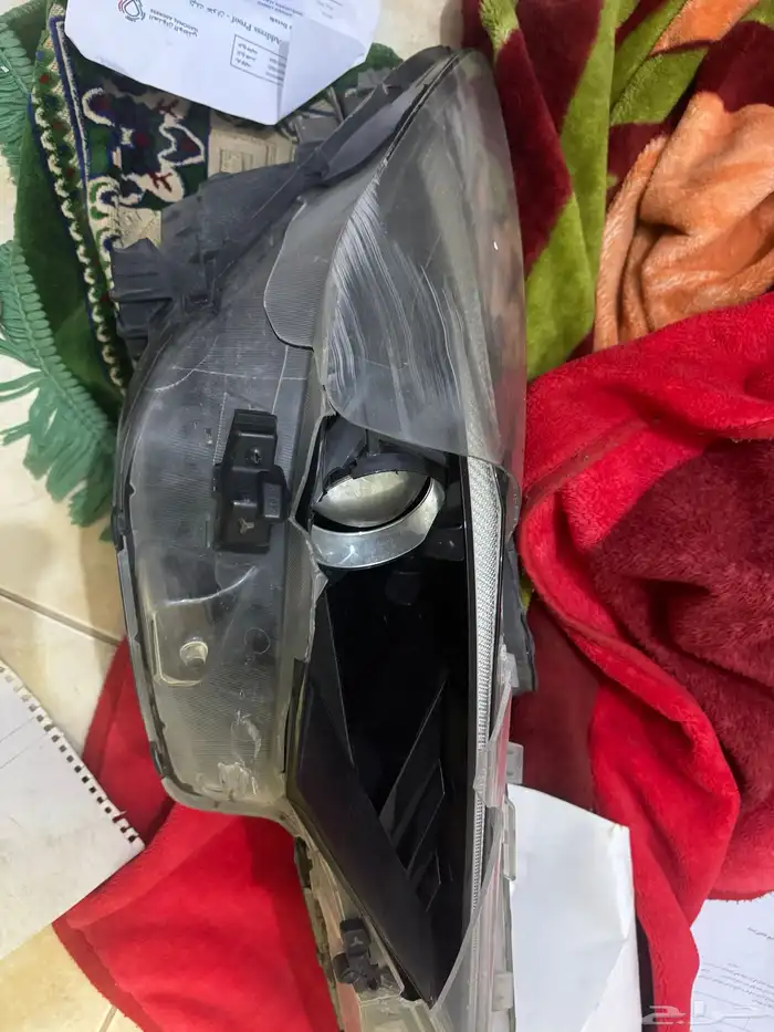 شمعة النترا مكسورة يبغالها تغير قزاز بس وكالة 0