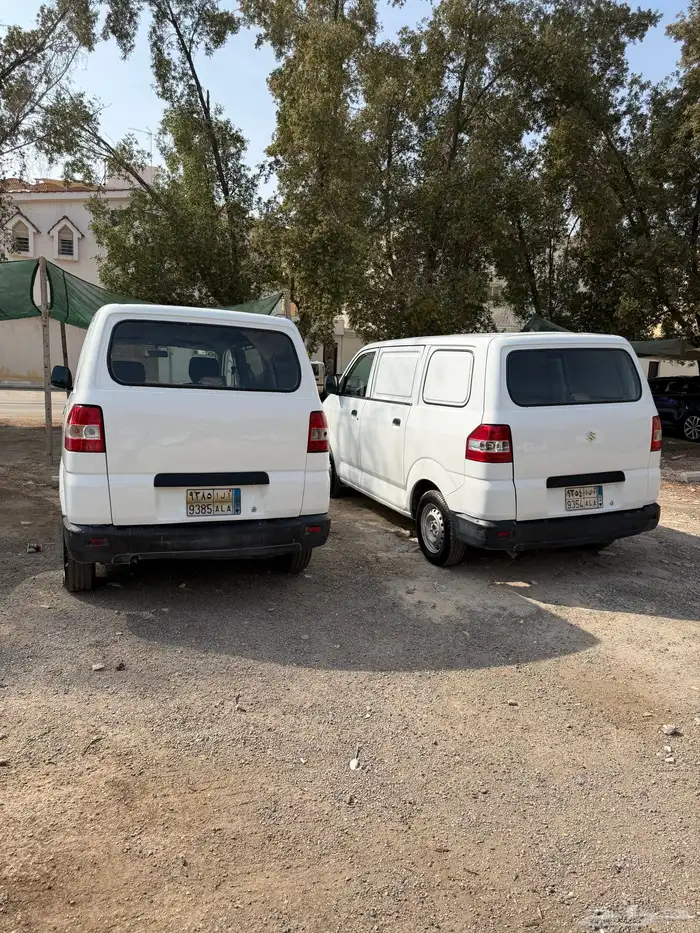 ثلاثه باقات سوزوكي اثنين 2011واحد 2013 0