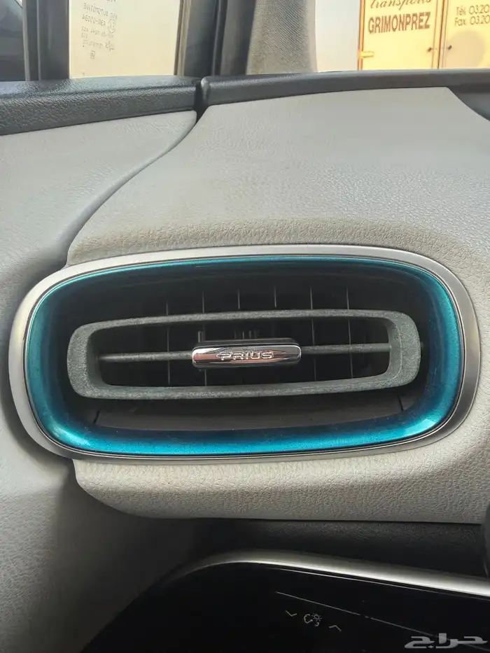 تويوتا بريوس ممشى قليل 25