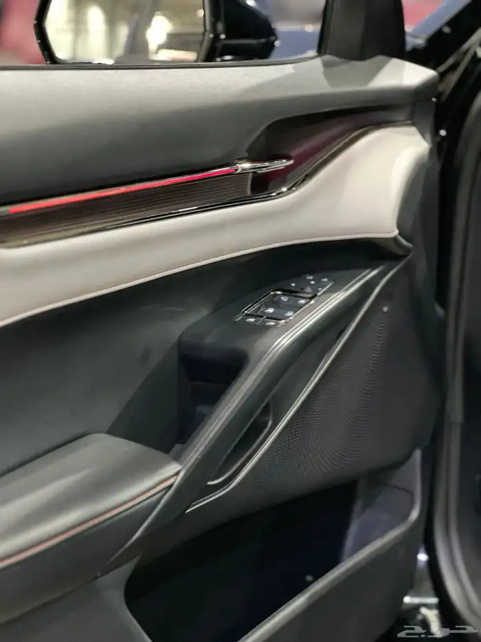 فورد تورس 2023 تيتانيوم 5