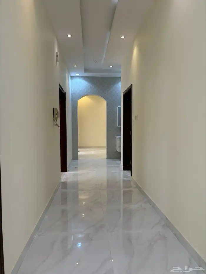 دور الإيجار السنوي 8