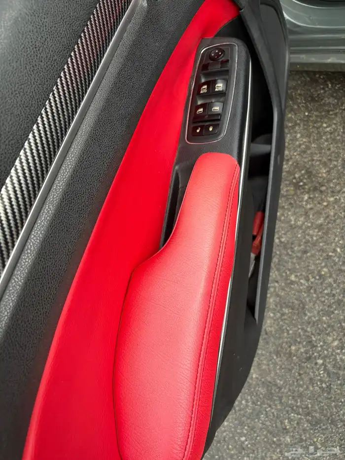 كريزلر C300 2011 21