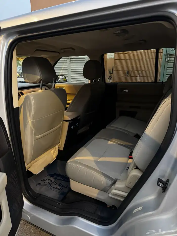 للبيع فورد فلكس 2013 نظيف 10