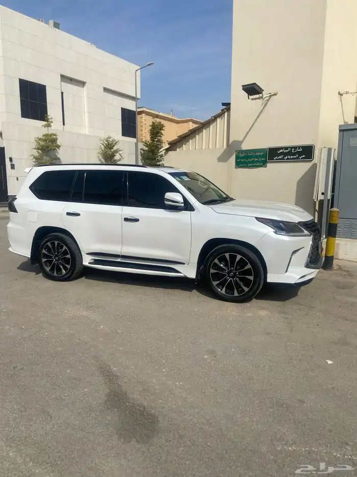 جيب لكزس ماشي 212 9