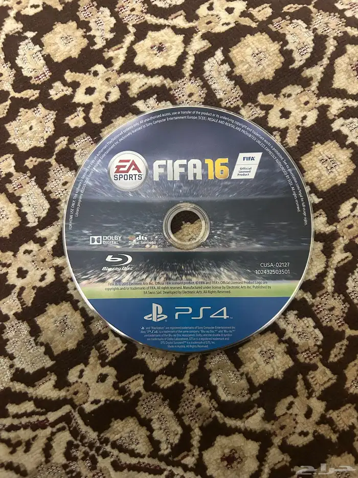 سوني 4 سلم 1 تيرا نظيف مع شريط فيفا 16 2