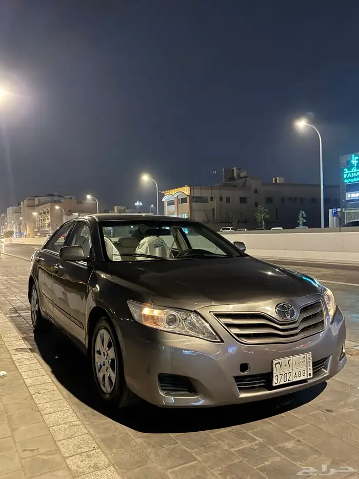 كامري 2010 ستاندر GL اوتوماتيك 6