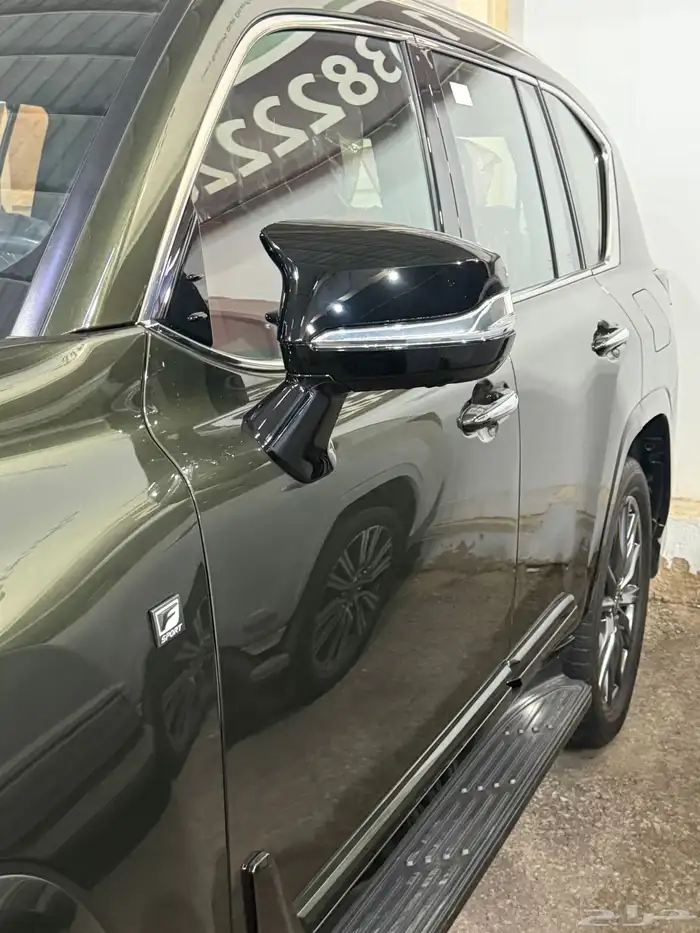 لكزس 2024 عداد 34 الف LX600 اف سبورت 6