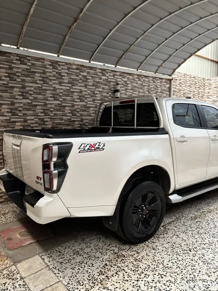 ايسوزو ديماكس 2023 GT 0