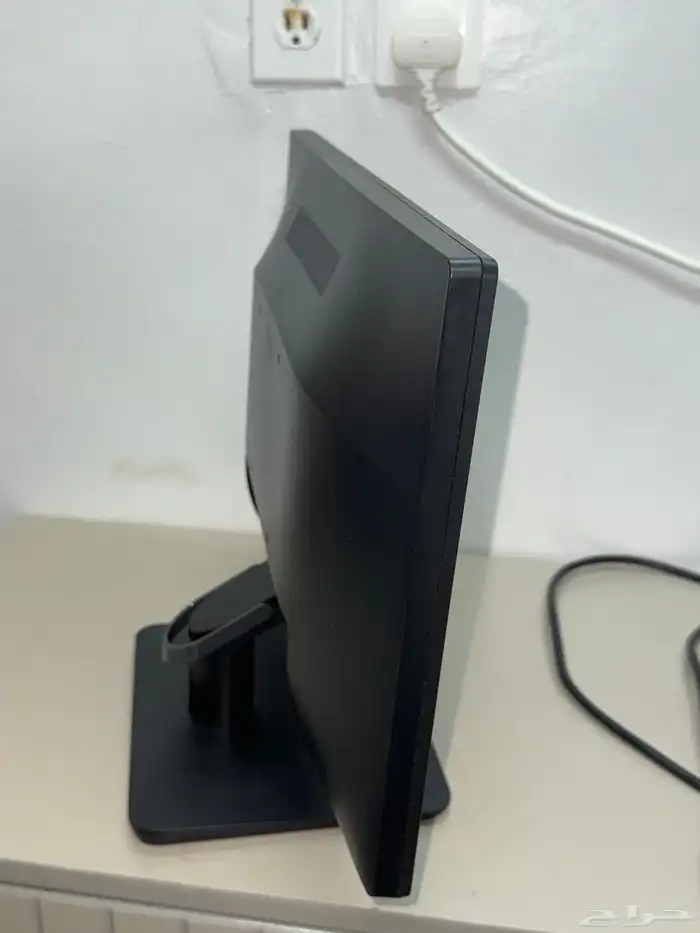 شاشه كمبيوتر لينوفو D19-10 مستعمله 18.5بوصه اخت الجديده 250 15