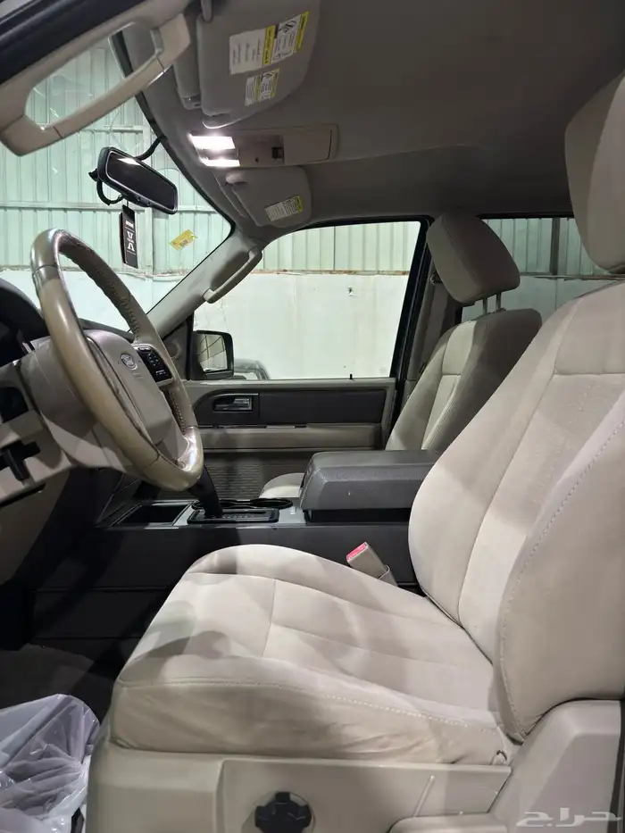 فورد اكسبديشن 2011 بدي وكاله قصير نص فل XLT سعودي 7