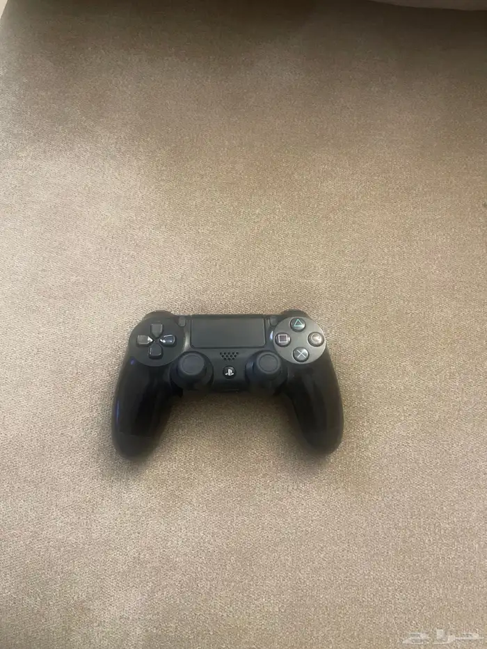 يد سوني 4 اصلية نضيفة 0