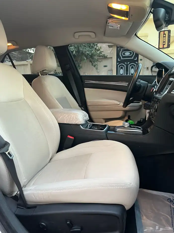 للبيع كلزلر نضيف 2016 19