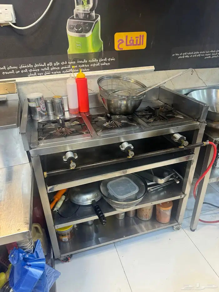 بوفيه للبيع بكامل ادواتها 6