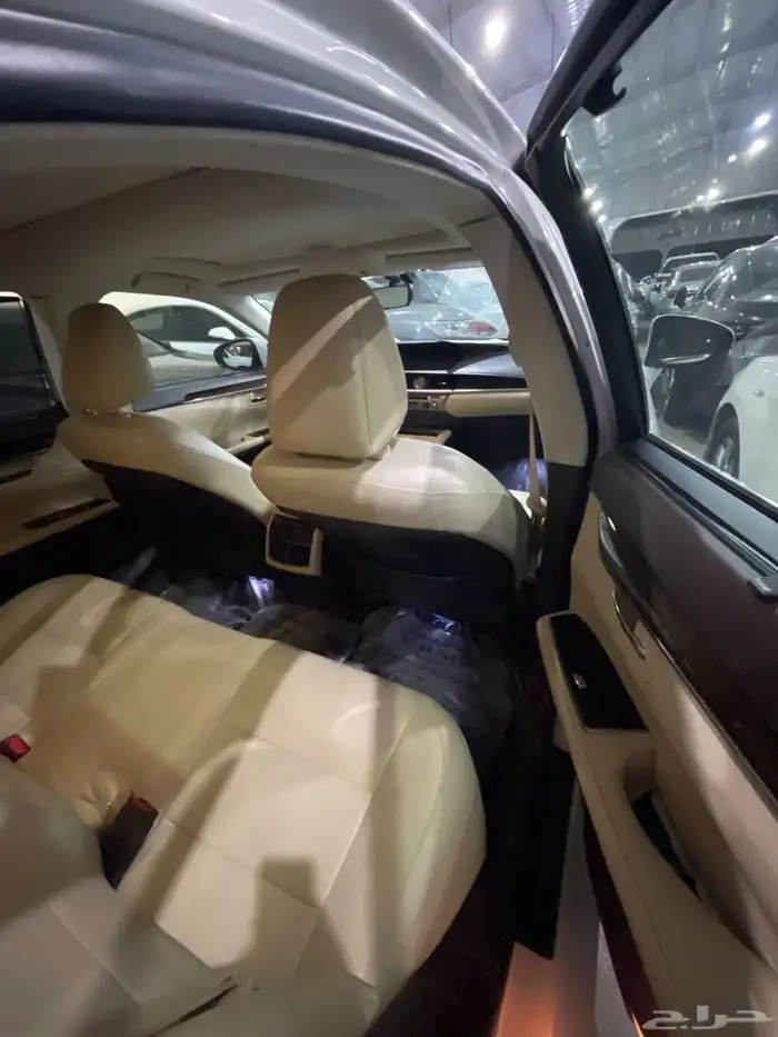 لكزس ES 350 2017 سقف بانوراما نقاط عمياء 34