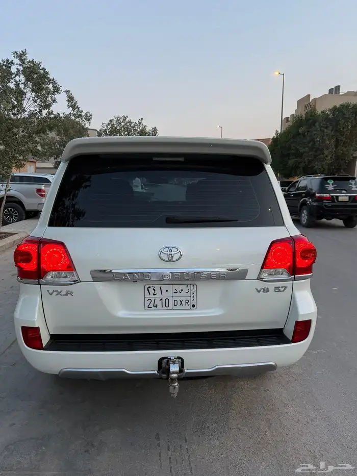 لاندكروزر 2015 - VXR 9