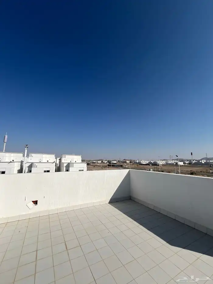 فيلا للايجار بمدينة الورود بالطائف 23