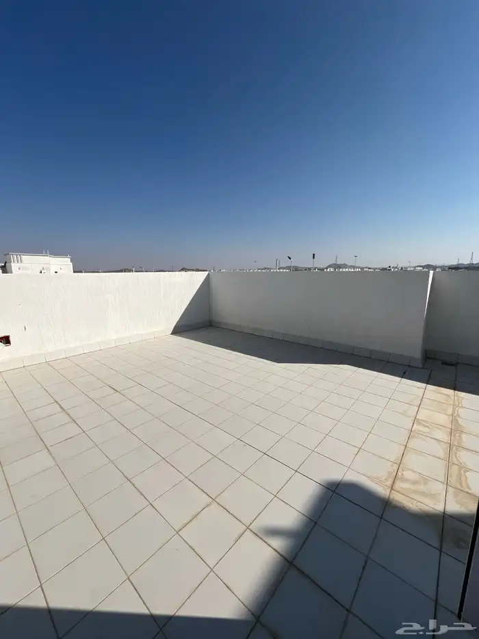 فيلا للايجار بمدينة الورود بالطائف 21