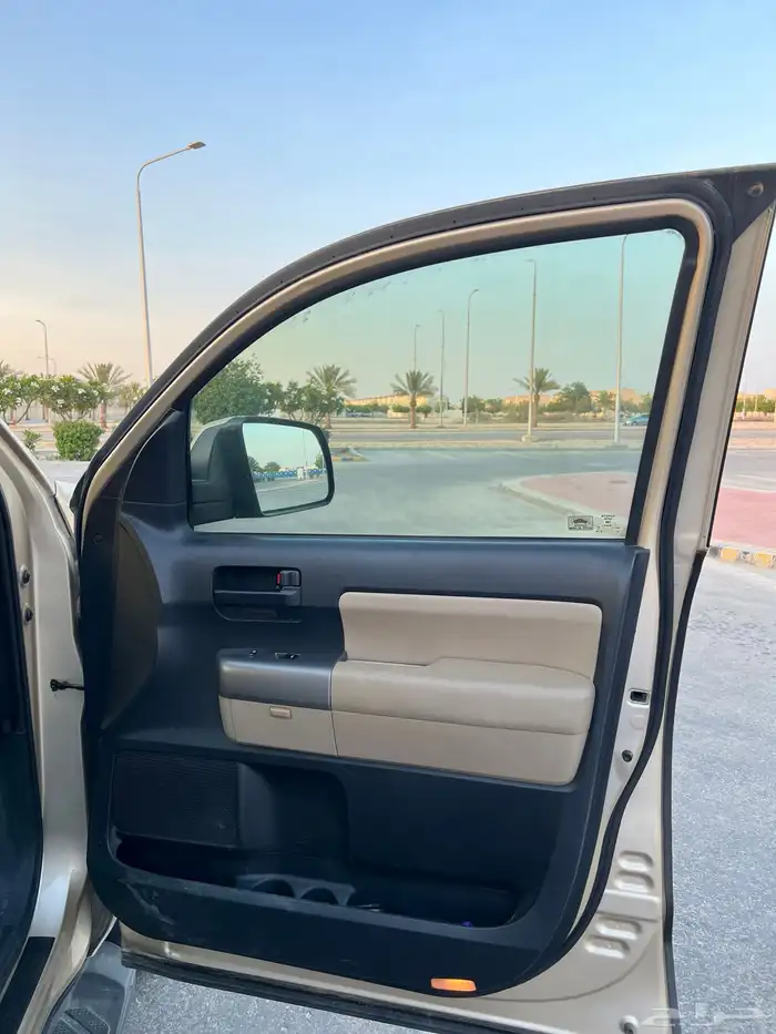 للبيع سكويا 2013 7