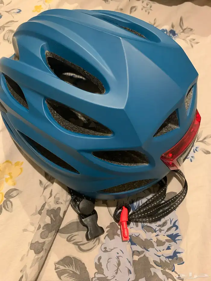 خوذه جديده للبيع 0