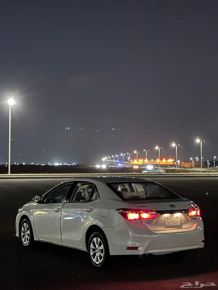 كورولا 2015 للبيع 10