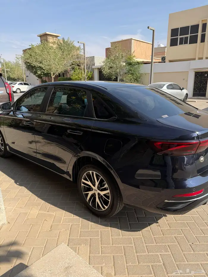 جيلي امجراند للبيع مالك اول 0