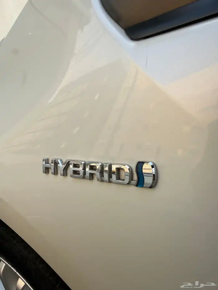 تويوتا بريوس ممشى قليل 6