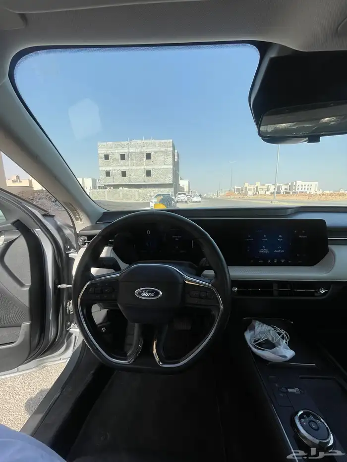 فورد تورس 2023 ترند نص فل 4