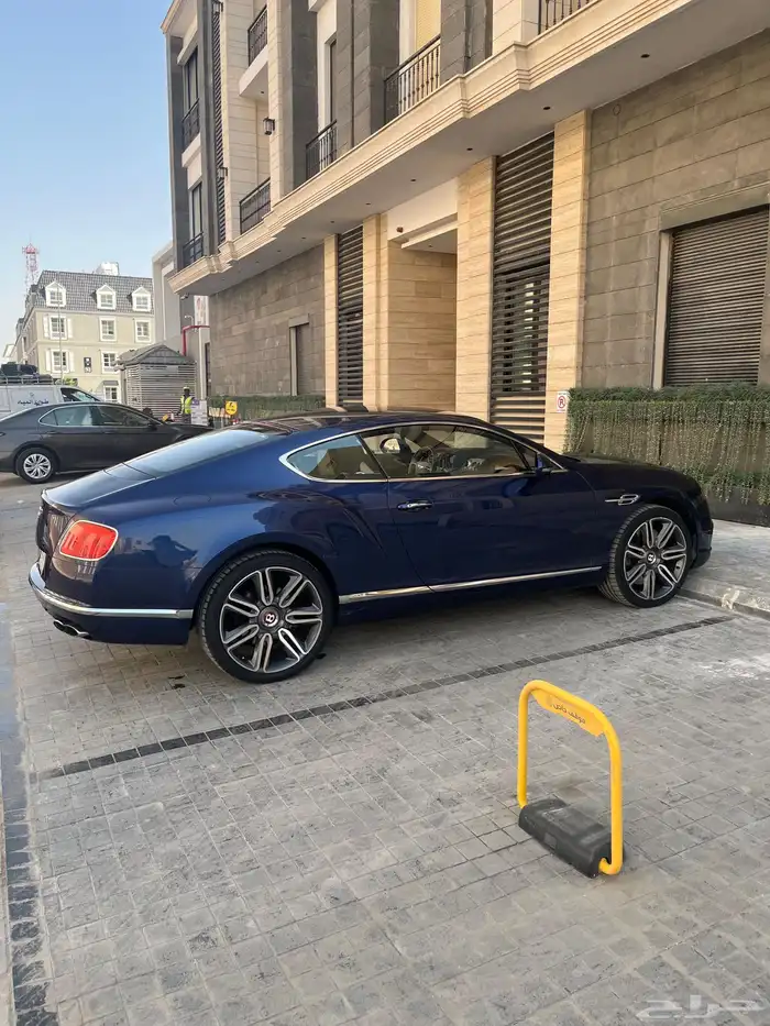 بنتلي جي تي كونتينينتال 3