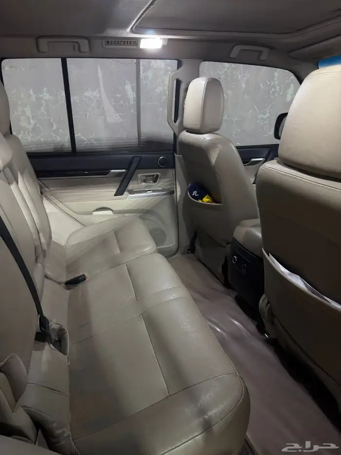 باجيرو 2016 نظيف جدا 11