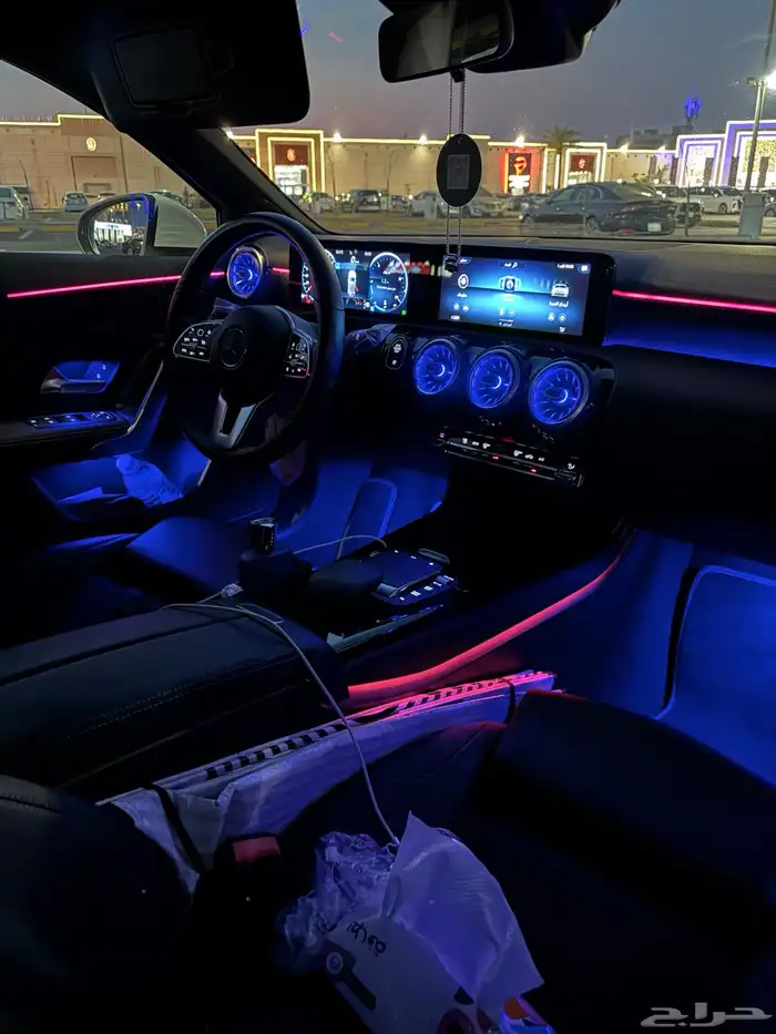 مرسيدس A200 2021 بسعر لقطة ممشى قليل 15