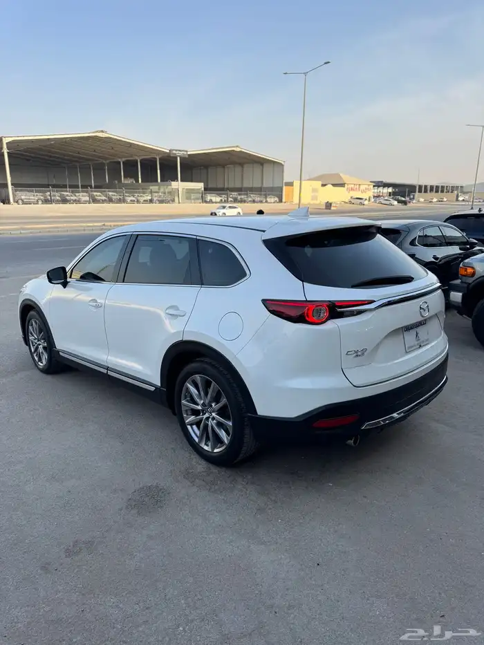 للبيع مازدا CX9 - 2018 - فل كامل - في حالة الوكاله 4