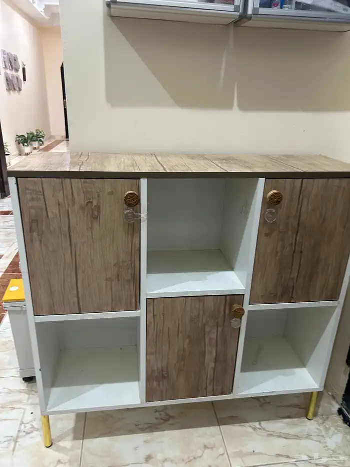 فرن وغسالة وطاولة قهوة وكرسي بار 7