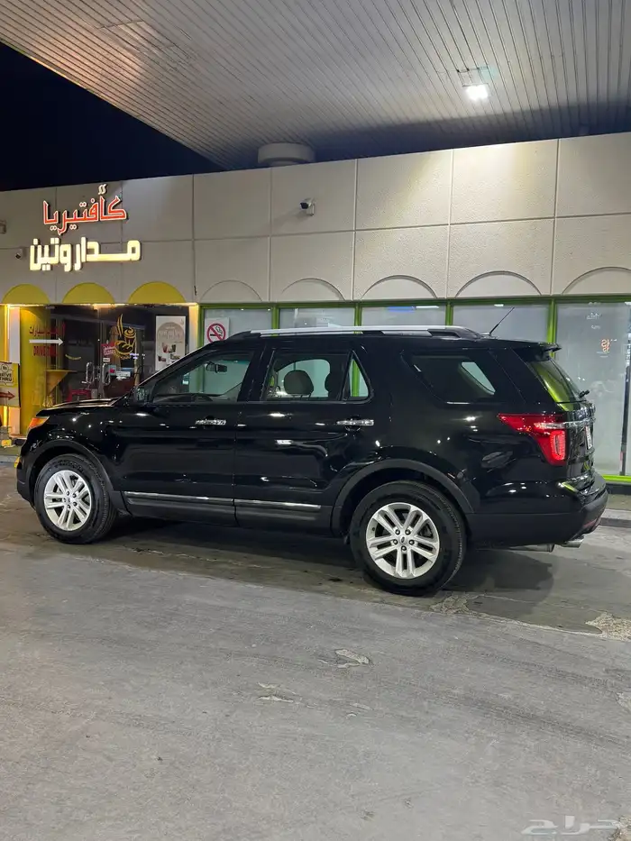 فورد اكسبلورر 2013 بحاله ممتازه عداد 222 الف للبيع 2