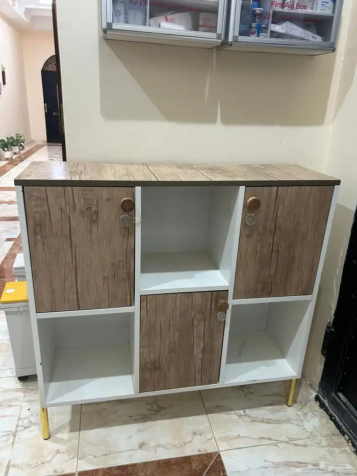 فرن وغسالة وكرسي بار وطاولة قهوة 4