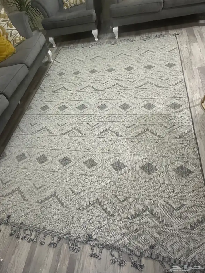 كنب مع سجاده للبيع عالسوم 6