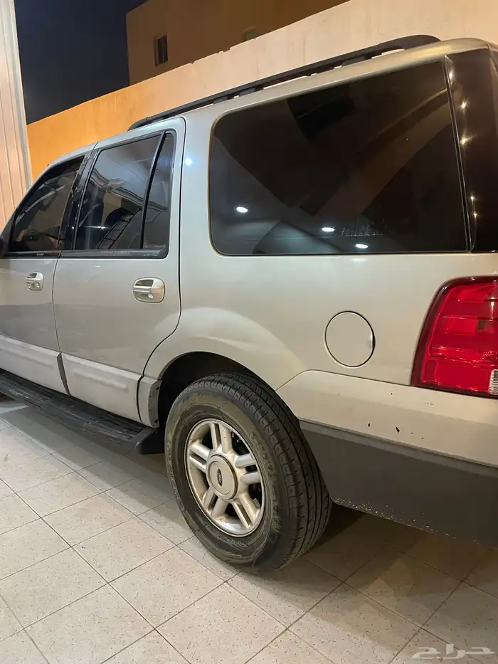 اكسبديشن 2005 دبل 8