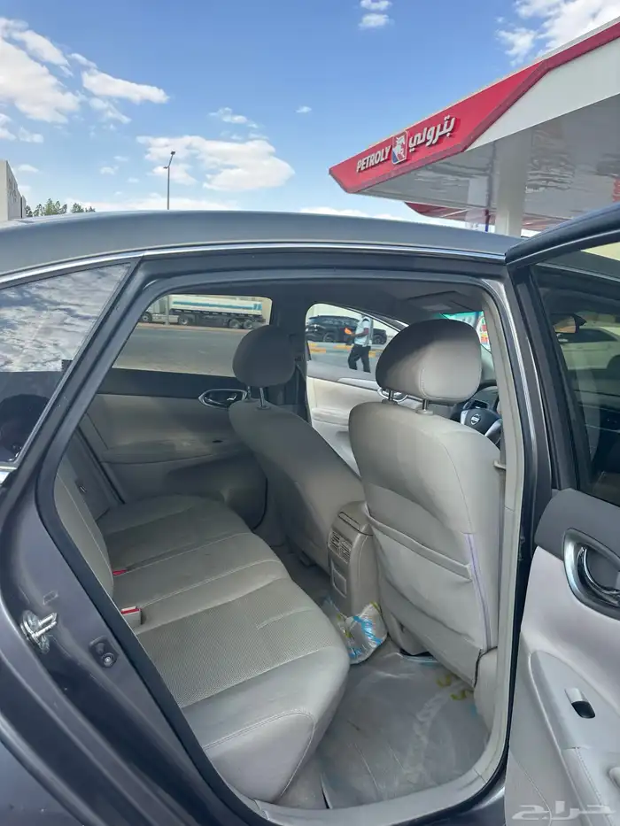 نيسان سنترا 2017 4