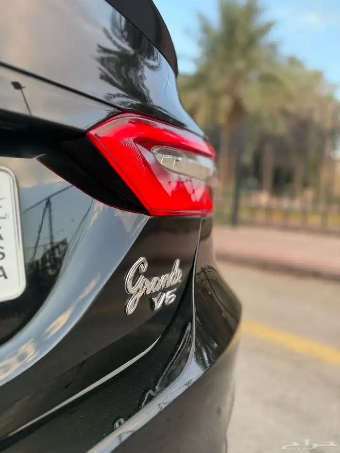 تويوتا كامري موديل 2022 سعودي فل كامل جراندي V6 18