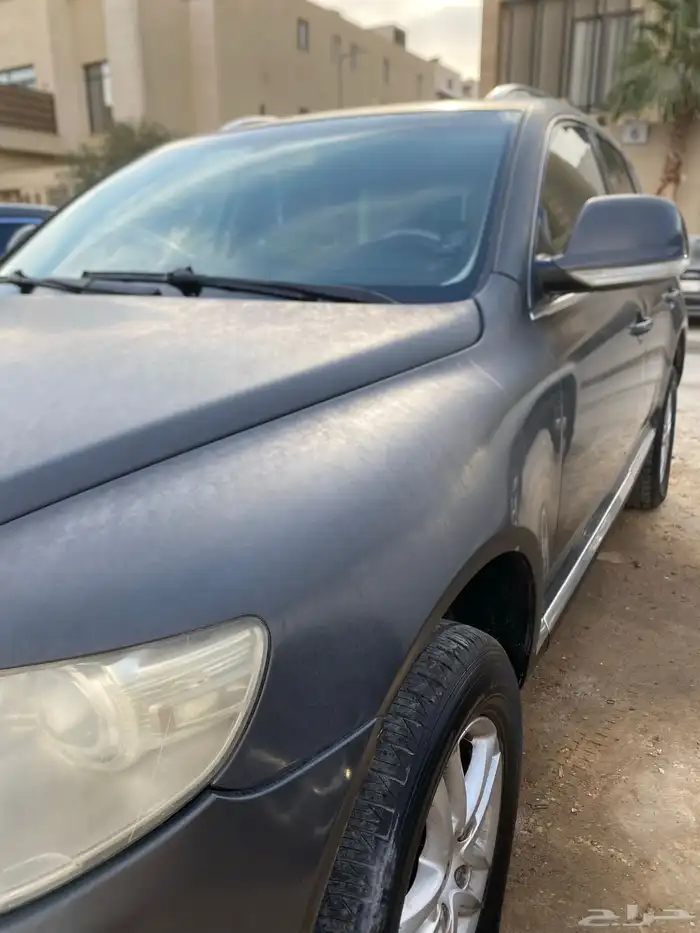 فولكس فاجن طوارق 2008 1