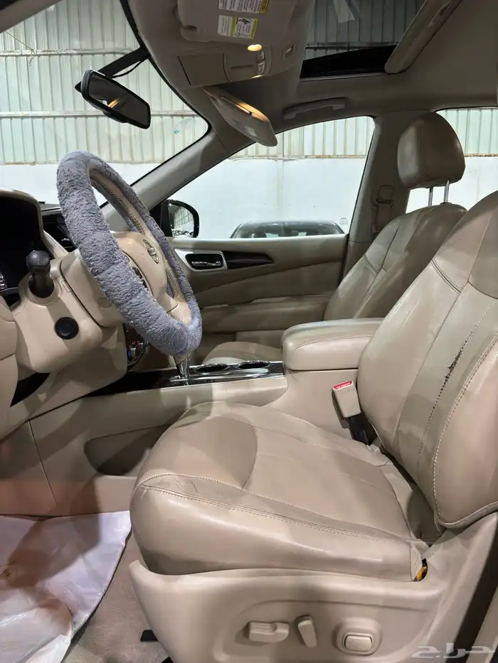 نيسان بافندر 2014 فل كامل فتحه سقف SV عائلي ثلاث صفوف 7