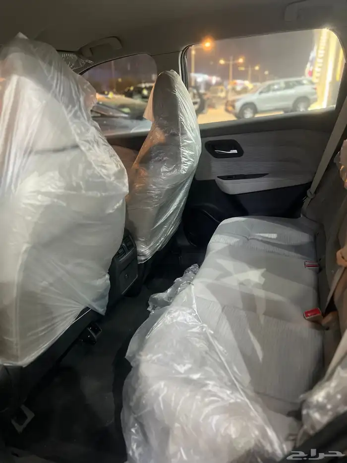 نيسان اكس تريل استندر دبل 2024 7 مقاعد 14