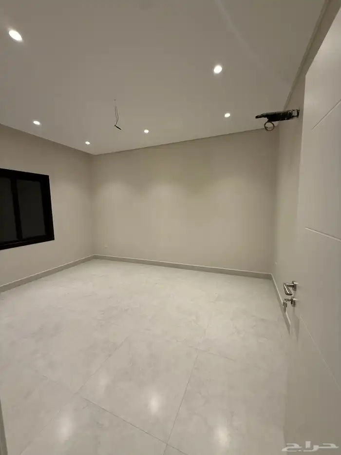 شقة للإيجار بحي المنار منطة الفلل 8