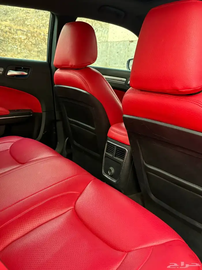 كريزلر C300 2011 15